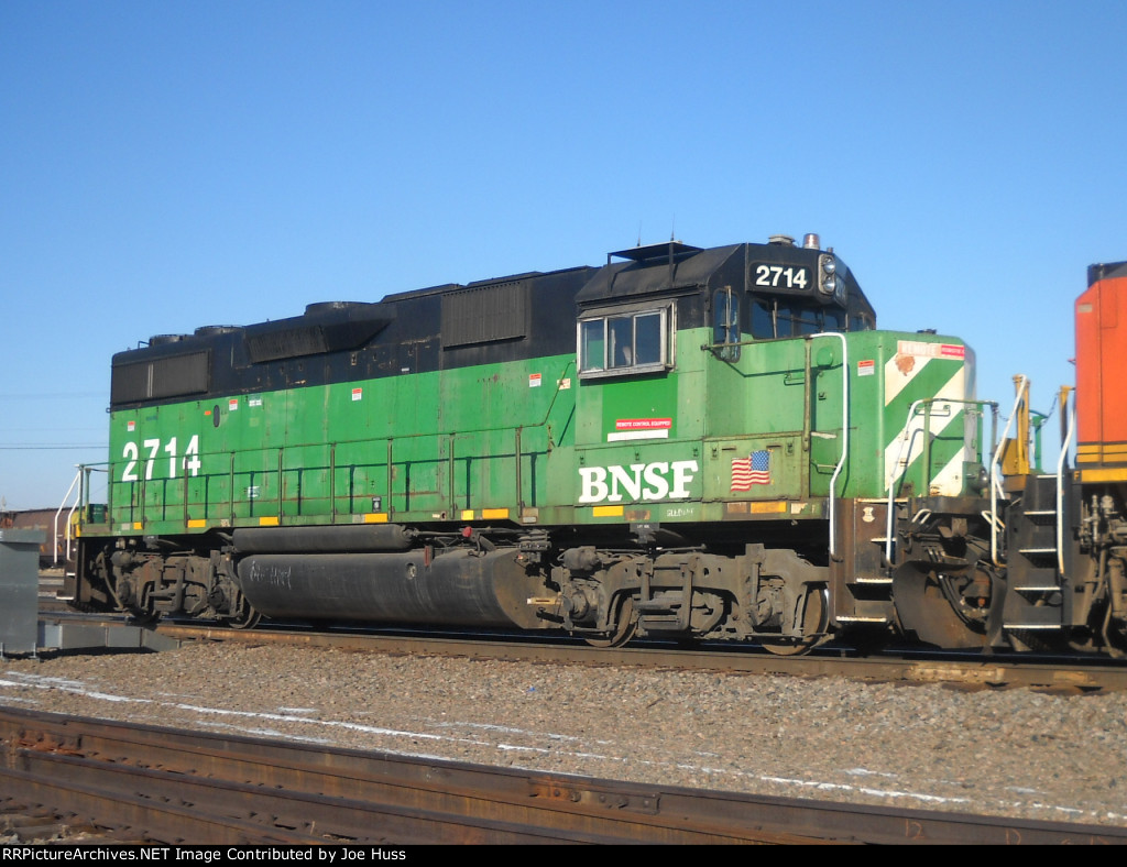 BNSF 2714